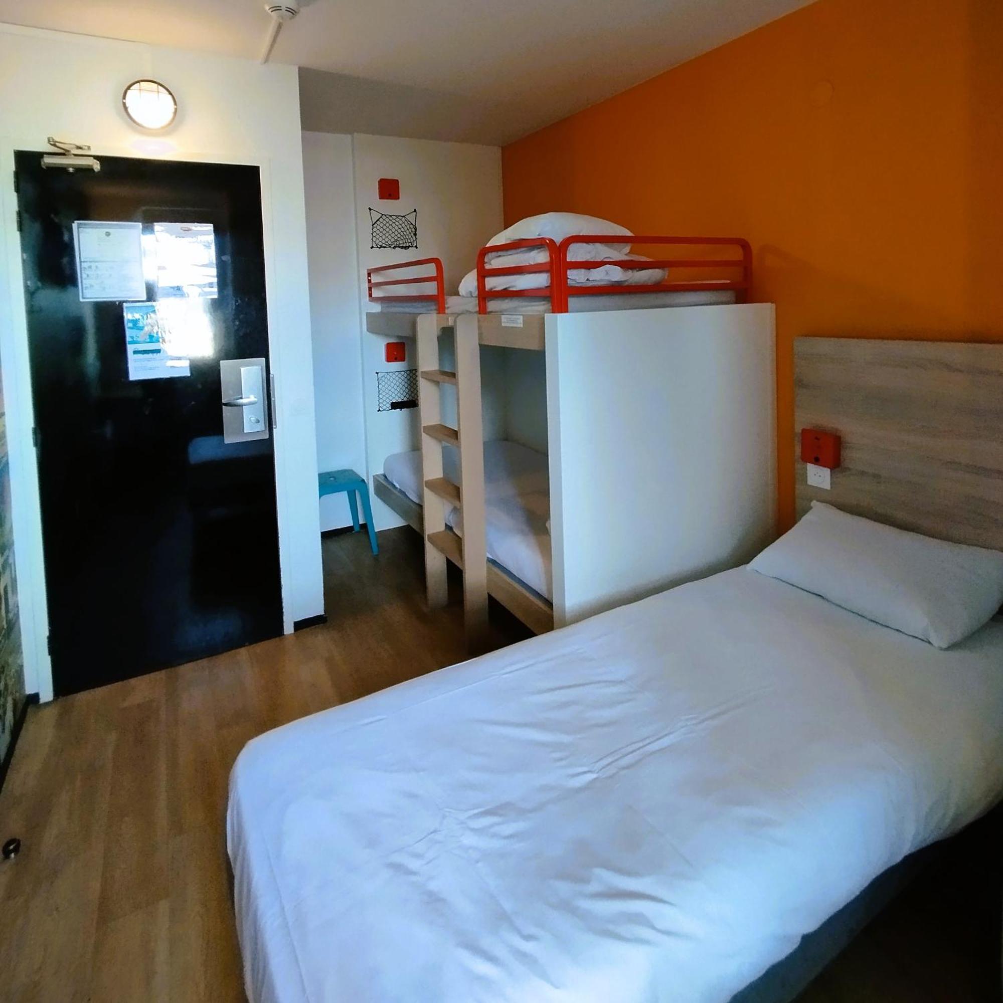Hotelf1 Lyon Bourgoin-Jallieu L'Isle-d'Abeau Esterno foto